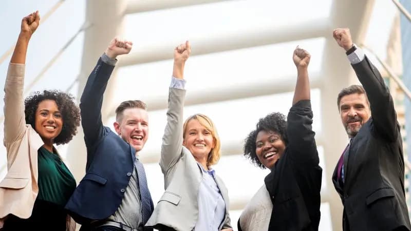 Das Hybrid-Provisionsmodell – Flexible Kombination verschiedener Vergütungssysteme